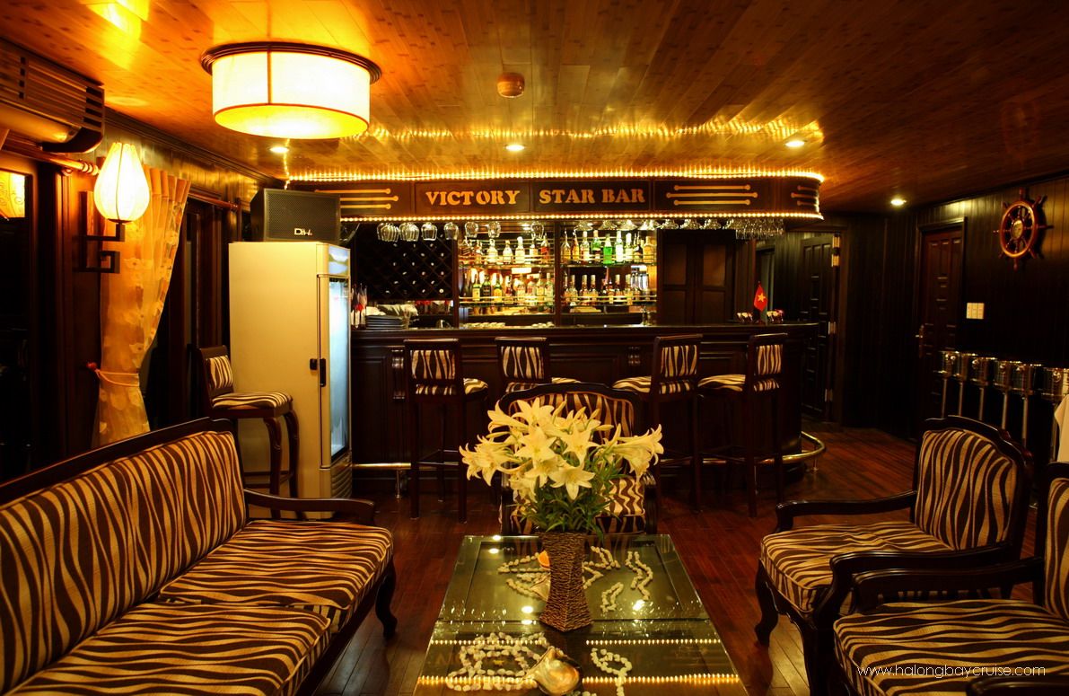 Bar 01 - Victory Star 32 cabins