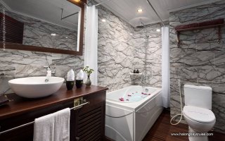 Glory Legend Cruises