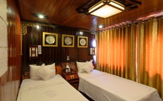 Twin Deluxe cabin