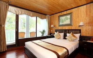Deluxe cabin