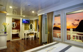 Signature Royal Cruise