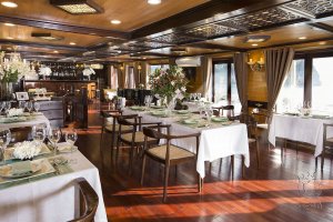 Lily Restaurant