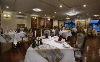 Can Chanh Restaurant