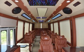 Felix Shuttle bus