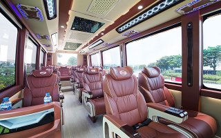 Felix Shuttle bus