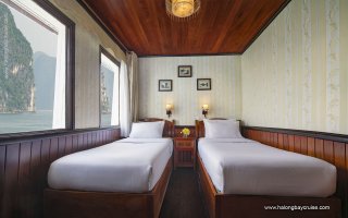 Twin Deluxe cabin