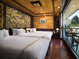 Perla Dawn Sails Cruise