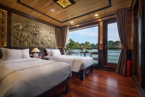 Perla Dawn Sails Cruise