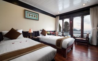Twin Deluxe cabin