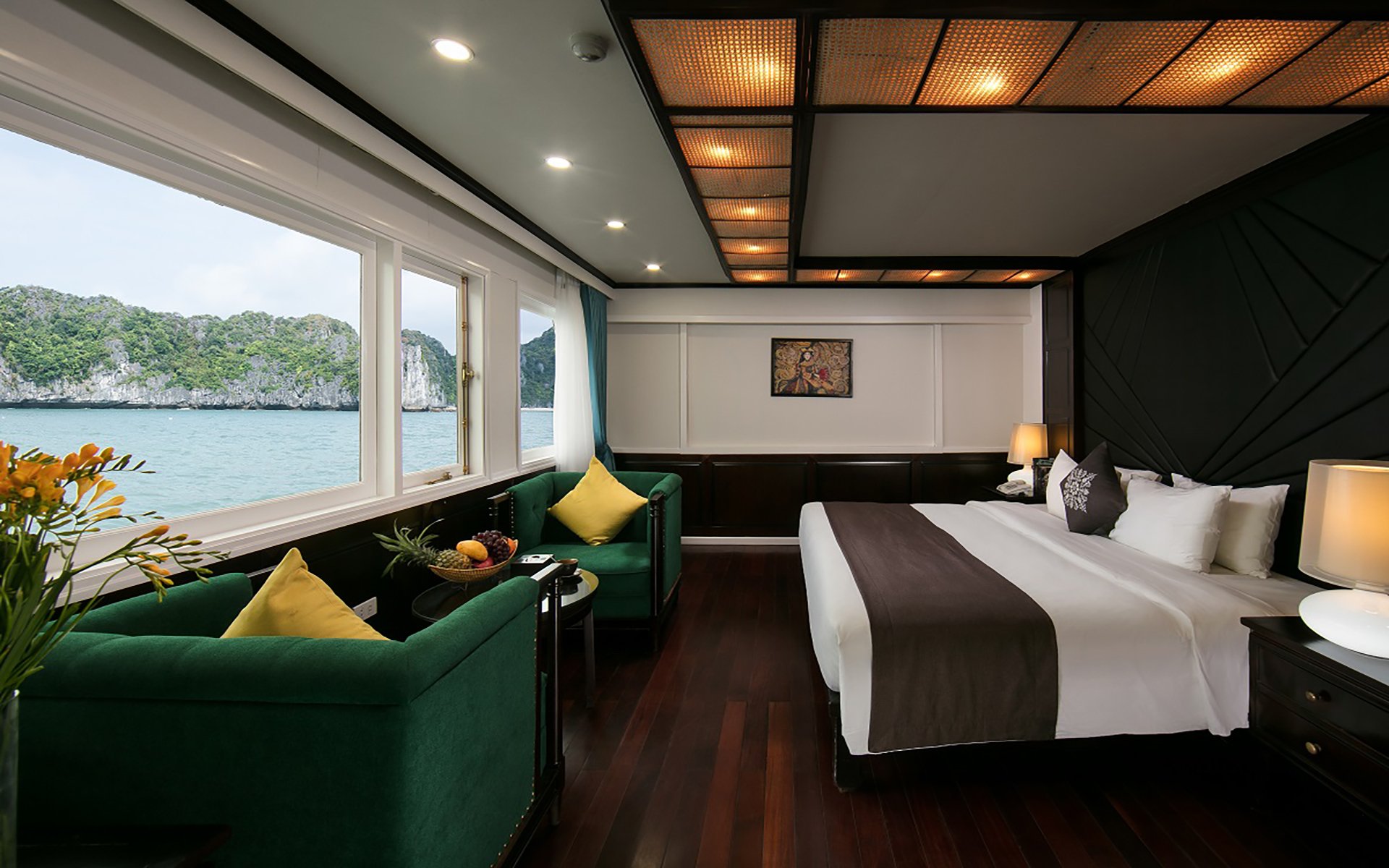 halong bay cruise suite