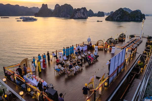 Corporate Retreats & Team Building on Halong Bay Cruises