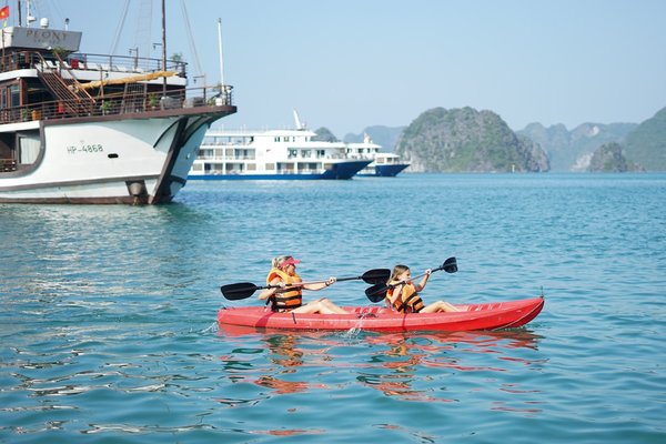 What's Halong Bay like in July - Weather & Travel Tips