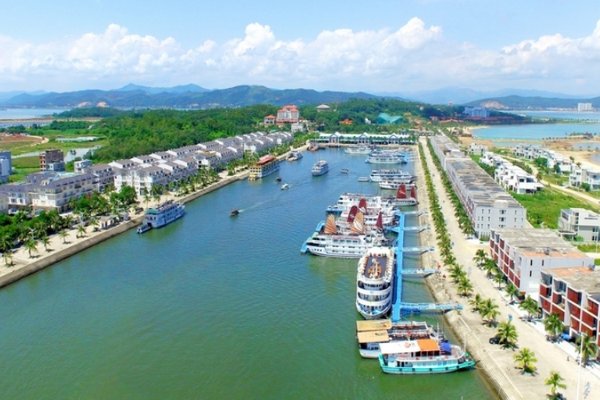 Getting From The International Cruise Port To Tuan Chau Pier: A Round Trip Guide