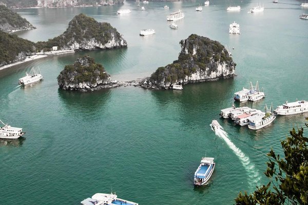 Halong Bay Attractions by Cruise Routes
